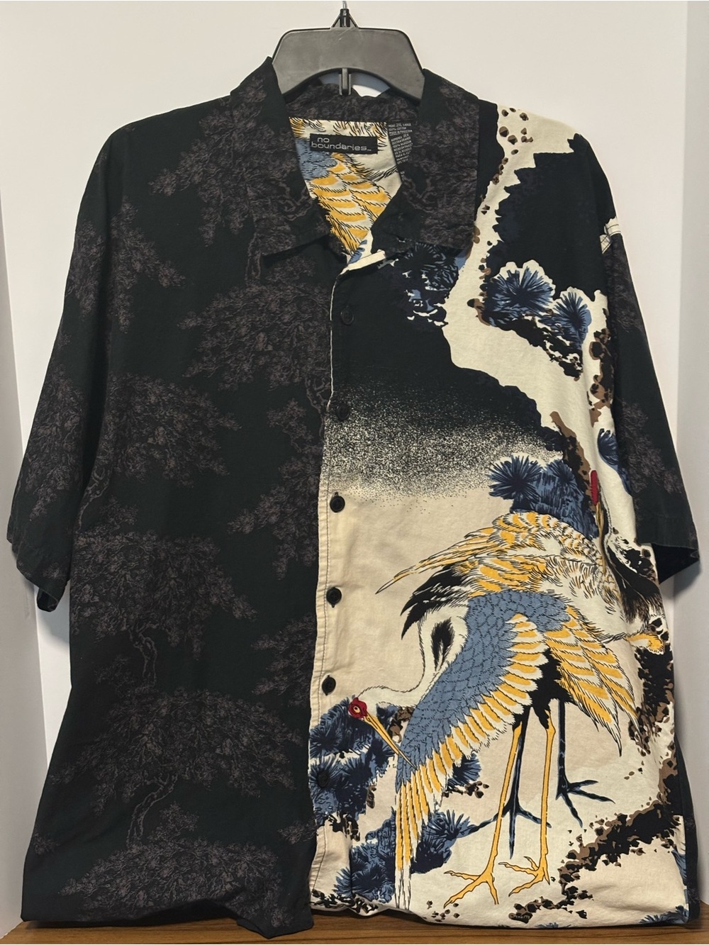 No Boundaries Black, Cream & Blue Crane Print Short-Sleeve Shirt